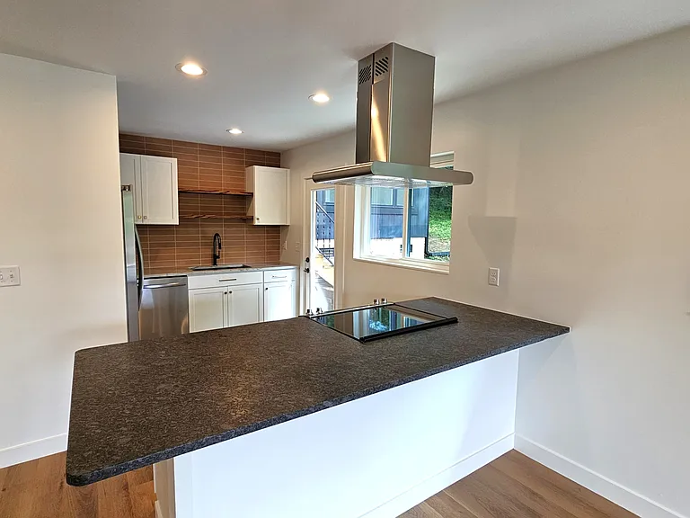 3618 Navajo Dr — Photo 6