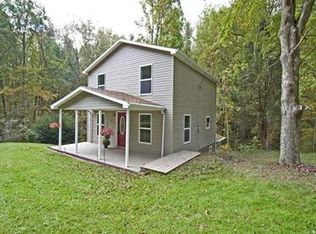 1058 Edmon Rd, Apollo, PA 15613