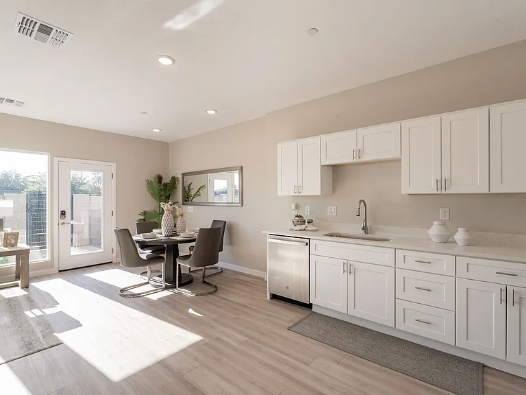 Parkview Townhomes — Photo 14