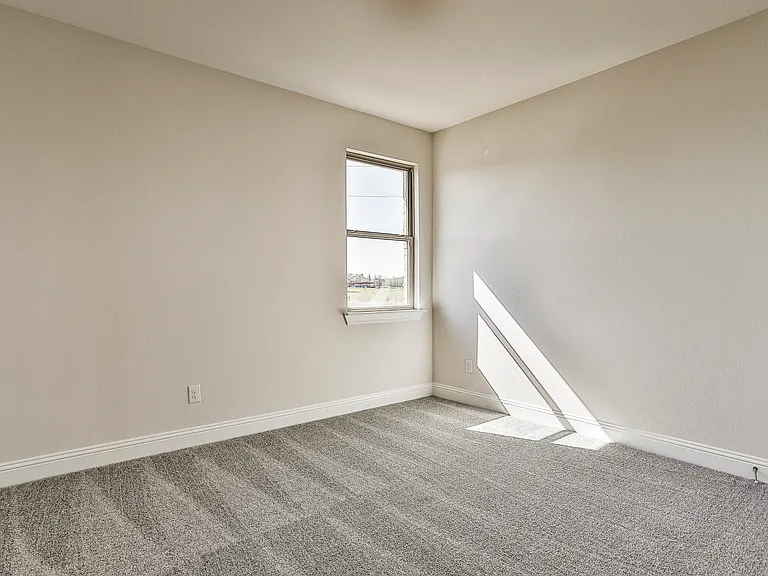 101 Gardenia Dr — Photo 20