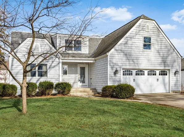 2770 Sherwood Rd, Columbus, OH 43209