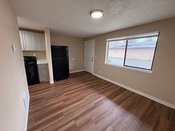 2nd image of 15121 Washington Ave SW #11