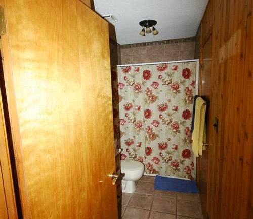 5th image of 623 W Peterson Dr