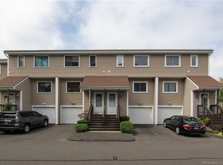 327 Monticello Dr #327, Branford, CT 06405