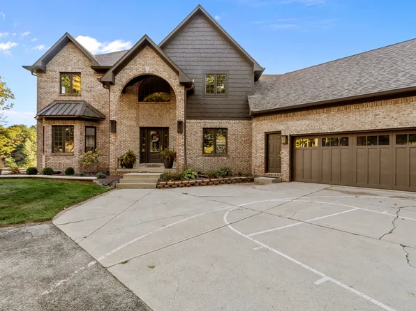 96 Cedar Ln, Cicero, IN 46034