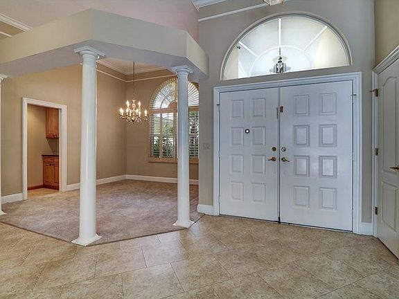 3rd image of 2136 Pinnacle Cir S