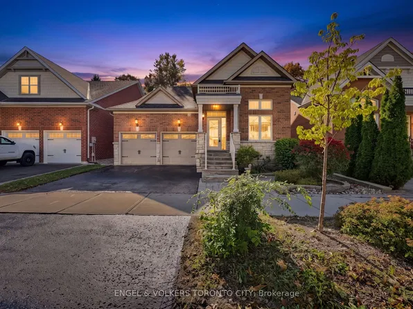 249 Sandale Rd, Whitchurch Stouffville, ON L4A 0Y4