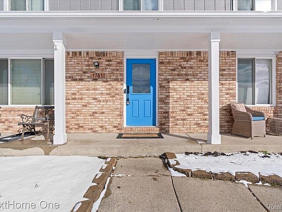 4th image of 1763 Henbert Rd