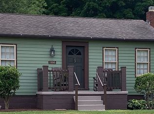 1886 Grange Rd, Charleroi, PA 15022