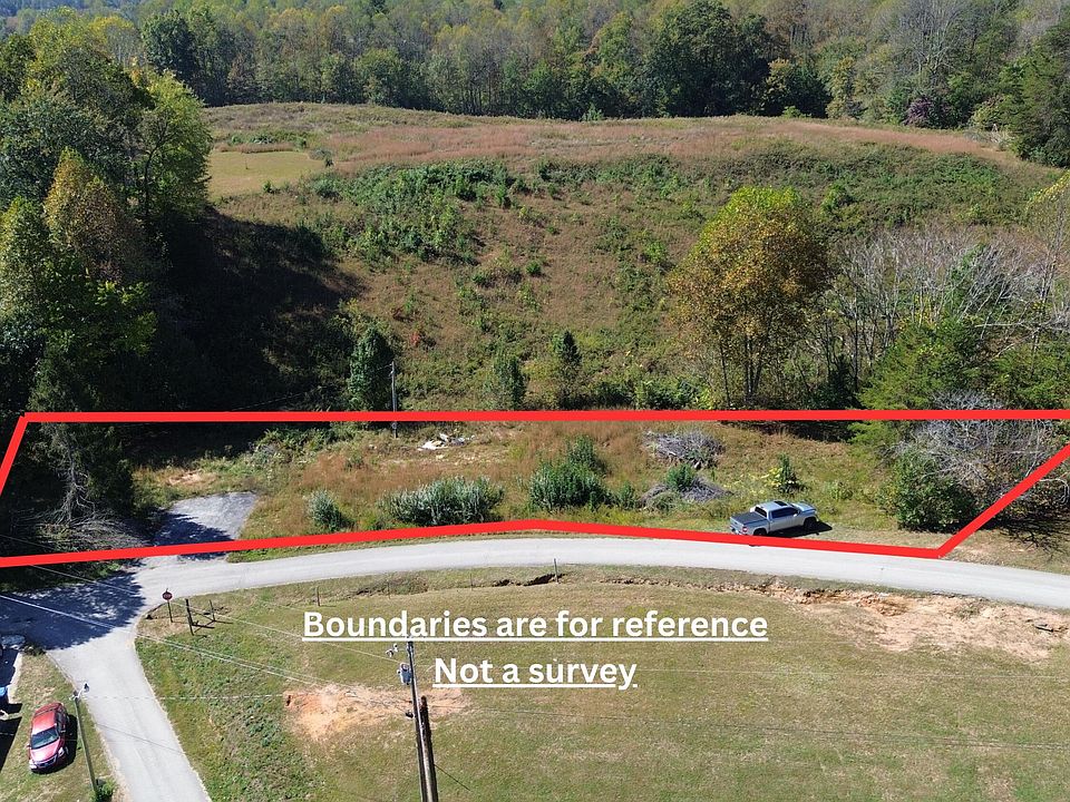 1st image of 203 Poplar Hollow Rd