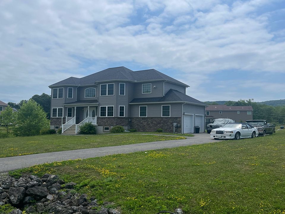 217 Courtney Dr, East Stroudsburg, PA 18302 Zillow