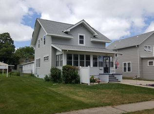 404 S 5th St, Milbank, SD 57252