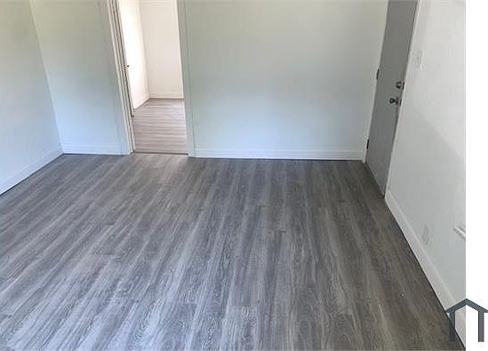 3rd image of 4265 Park St