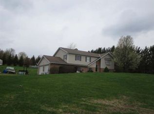 192 Pine Rd, Mohrsville, PA 19541