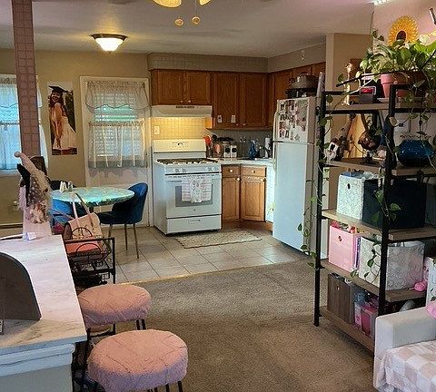 2nd image of 1877 Chews Landing Rd APT A