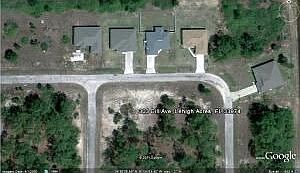 1st image of 303 Dill Ave S