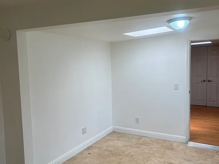 746 Ashland Ave — Photo 13