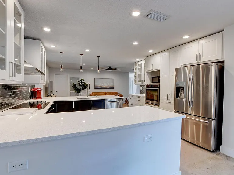 1440 NW 12th Way #1440 — Photo 3