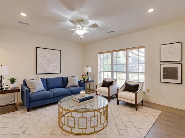 4403 Bellaire Dr S APT 123, Fort Worth, TX 76109