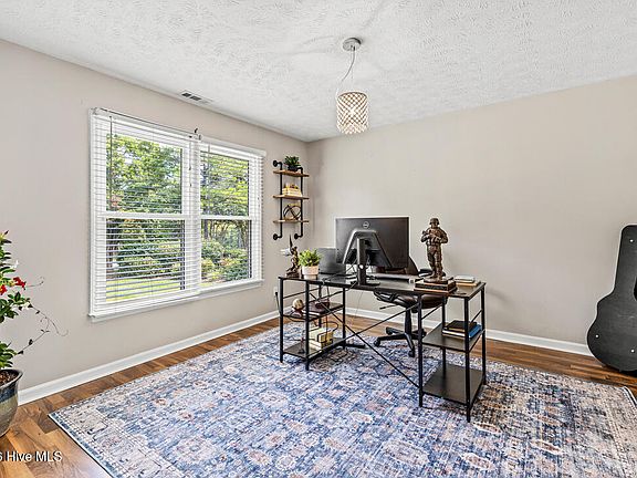 3rd image of 6753 Arnish Court