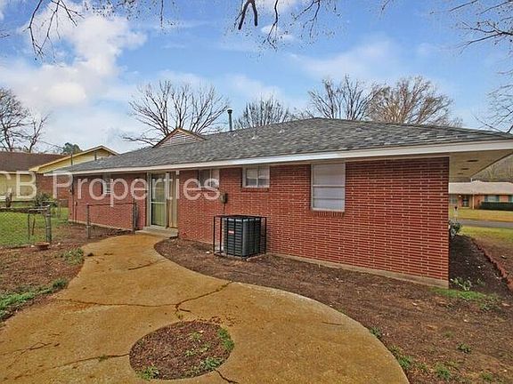3rd image of 5060 Childs Dr