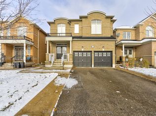 16 Fallgate Dr, Brampton, ON L6X0R5