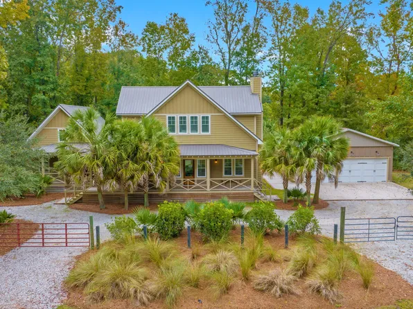 869 Sonny Boy Ln, Johns Island, SC 29455