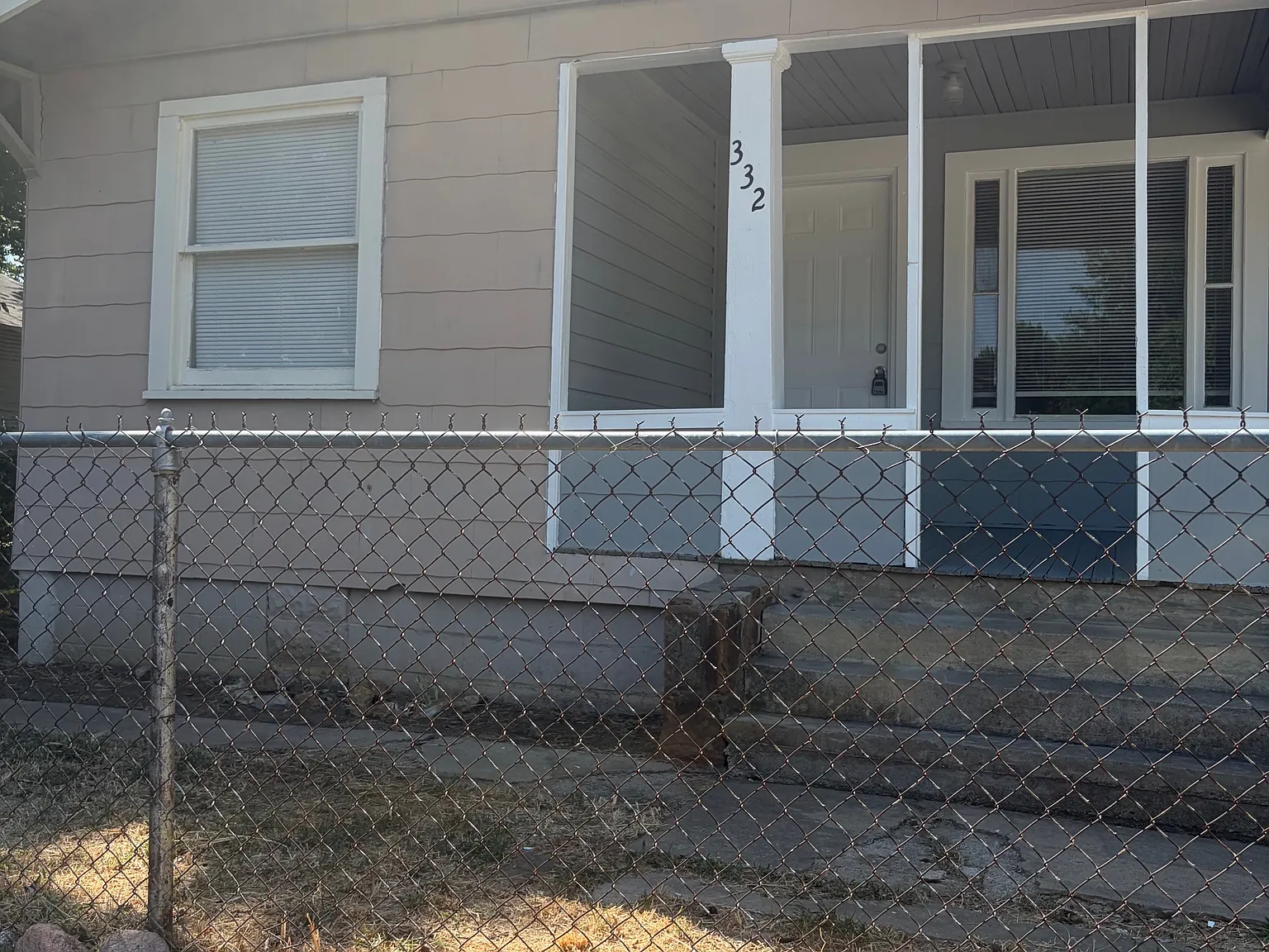 2 bed, 1078 sqft, $1,095 — Photo 1