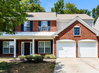 10835 Fountaingrove Dr, Charlotte, NC 28262