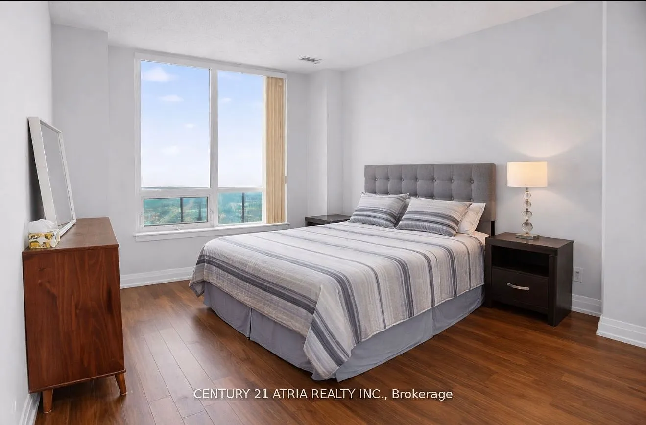 4 bed, $4,500 — Photo 3