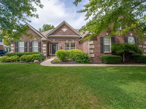 10539 Saddlestone Dr, Fishers, IN 46040