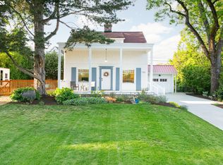 7985 SW Maple Dr, Portland, OR 97225