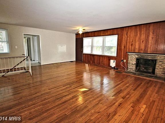 2nd image of 3534 Lee Ct