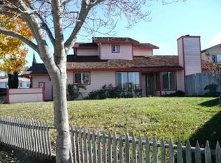 1210 Ranchero Dr, Salinas, CA 93905