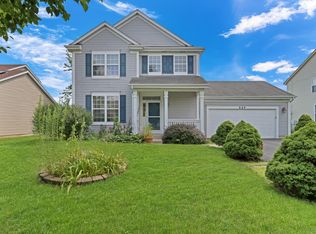 849 Bellflower Ln, Bolingbrook, IL 60440