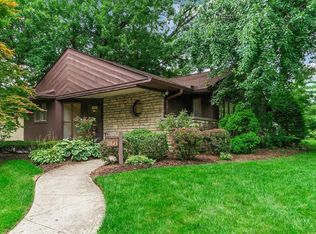 2843 E Broad St, Columbus, OH 43209