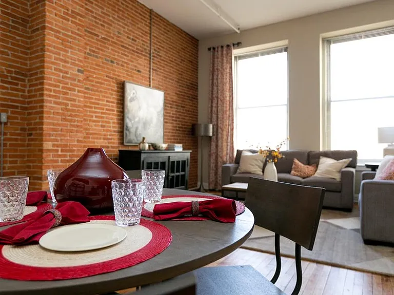 THE GREENEHOUSE — Photo 11