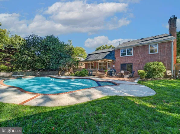 11610 Split Rail Ct, Rockville, MD 20852