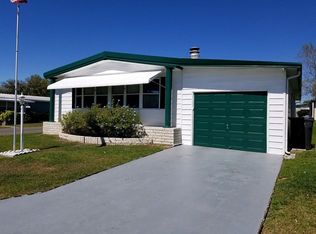 2202 Ridgecrest Dr, Valrico, FL 33594