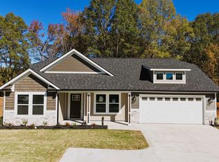 1168 W Rutledge Ave, Gaffney, SC 29341