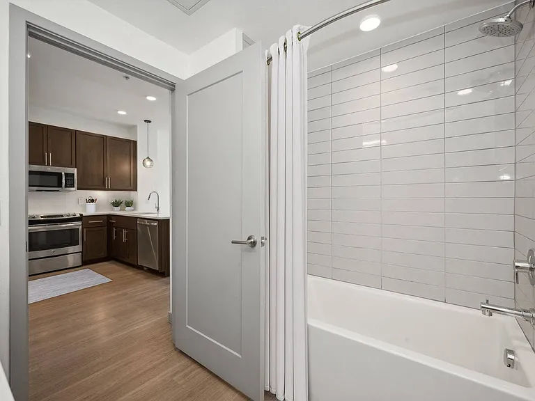 Muse Apartments — Photo 10