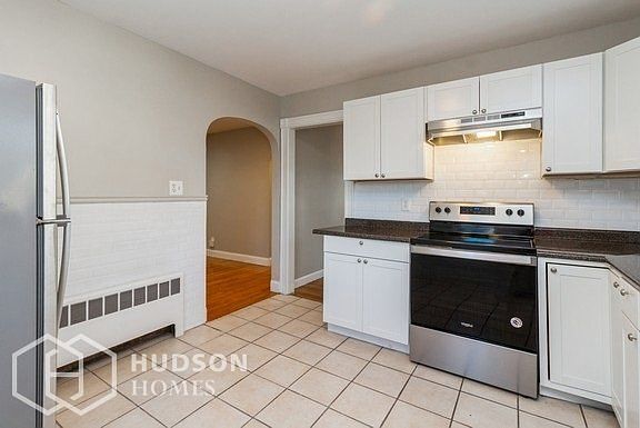 5th image of 11 Ernest Ave