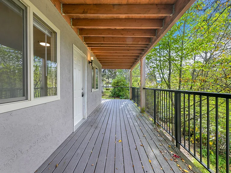 1212 Nevada St — Photo 21