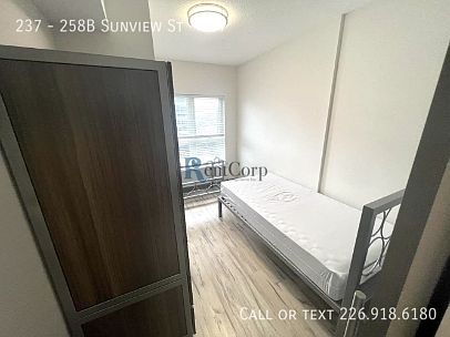 4th image of 237 Sunview St #258B