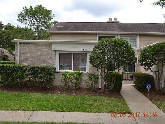 2nd image of 11687 Village Place Dr #261