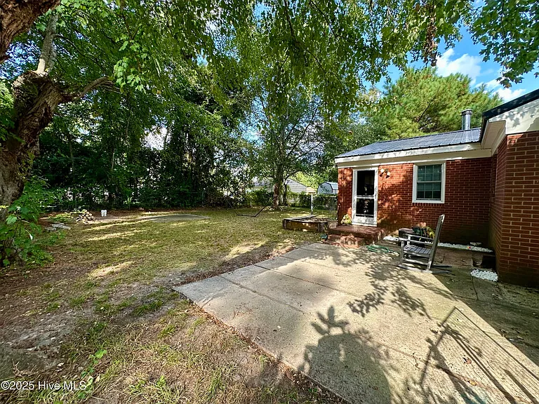 501 Pittman Dr — Photo 15