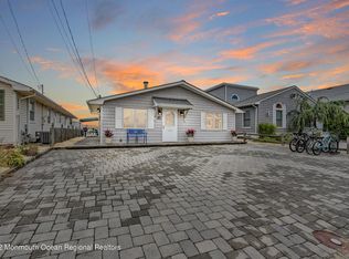 236 Melody Ln, Lavallette, NJ 08735