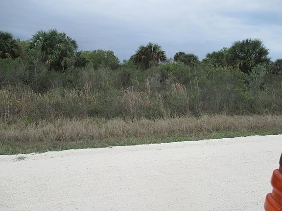 5th image of 19532 NW 256th St