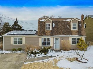 6 Kansas Rd, Little Egg Harbor, NJ 08087