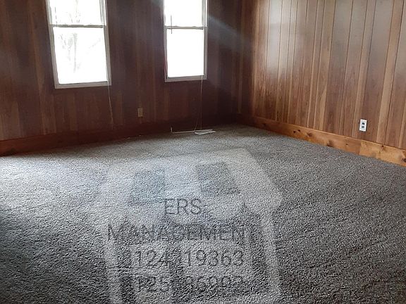 5th image of 320 W Missouri St